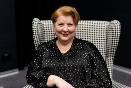 Aktorė Larisa Kalpokaitė: išminties ieško knygose, o keistis padeda sūnus