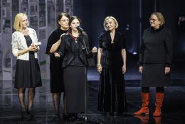 Klaipėdoje meno kūrėjams įteikti „Auksiniai scenos kryžiai“