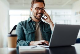 Karšta, drėgna, vanduo liejasi laisvai: pražūtingi pavojai telefonams ir kompiuteriams