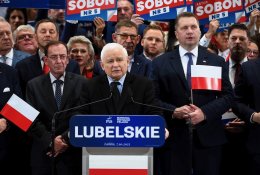 Lenkijos opozicinei partijai sumažintos rinkimų komisijos skiriamos dotacijos