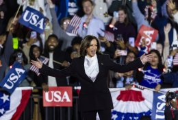 Prieš rinkimus – K. Harris žinutė amerikiečiams: laikas versti naują puslapį