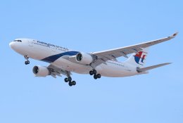 Vėl pradėtos prieš 11 metų mįslingai dingusio „Malaysia Airlines“ lėktuvo paieškos