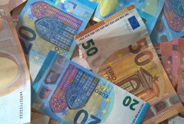 Artėjantiems prie pensijos – siūlymas ilgiau mokėti nedarbo išmokas