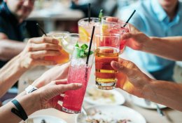 Kas septintas nepilnametis alkoholio gauna iš savo tėvų