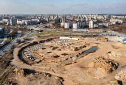 Vėl pradedamos Nacionalinio stadiono „Amžiaus statybos“