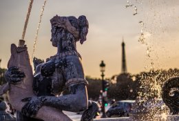 Prancūzija savo skolas bandys mažinti „apkarpydama“ šventinių dienų skaičių