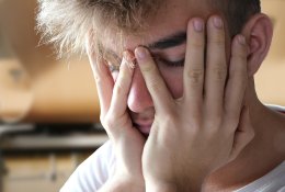 Kai laisvė virsta stresu: kodėl studijų pradžia gali būti sunkesnė nei atrodo