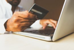 Atliekant bankinius pavedimus nuo šiol reikės būti itin atidiems: į ką atkreipti dėmesį?