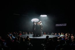 „Kosminių namų“ premjeroje – kasdienybės fragmentai ir kosmoso didybė