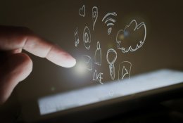 Kodėl socialiniai tinklai verčia jus dalintis?