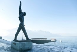 „Queen“ gitaristas: visą laiką galvoju apie Freddie