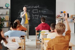 Ministerija ir profsąjungos sutarė dėl mokytojų uždarbio didinimo