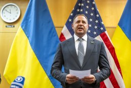Politologas: Ukrainos kritikai ir rėmėjai JAV skirtingai vertina korupcijos skandalą