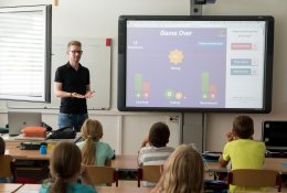 Vaikų ugdymas: profesija, kuriai neužtenka vien kantrybės