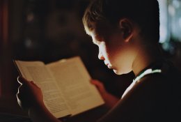 Knyga gali įkvėpti ir drąsinti vaiką kalbėti apie įvairias patirtis