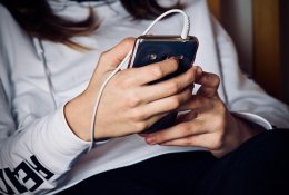 Siūlymas riboti socialinius tinklus nepilnamečiams – jau ir Lietuvoje