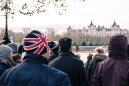 Britai rinkimuose valdančiuosius leiboristus iškeistų į Žaliųjų partiją
