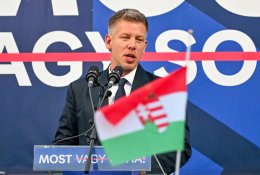 16 metų trukęs Orbano valdymas baigtas: Vengrijoje triuškinamą pergalę švenčia opozicinė partija