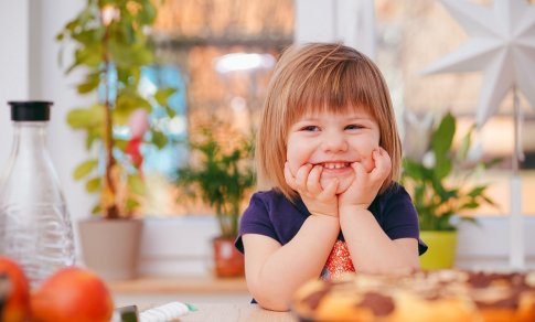 Tinkama vaikų mityba – raktas į geresnius mokymosi rezultatus?