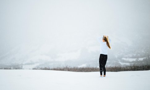 Kaip pradėti bėgioti žiemą, jeigu sunku išlipti iš lovos?