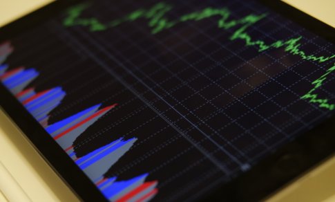 EBPO padidino pasaulinės ekonomikos augimo 2023 m. prognozę