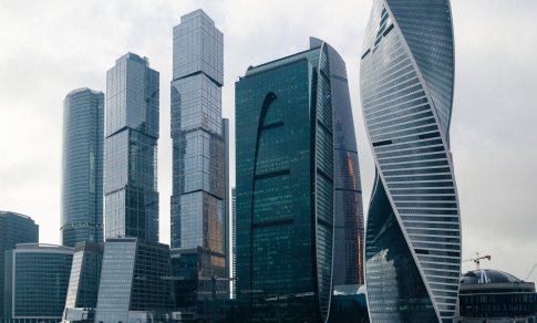 „The Wall Street Journal“: Rusijos ekonomika pradeda žlugti