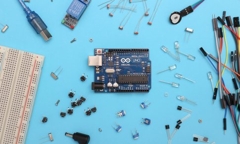 Tik patekusios pas įgaliotus perdirbėjus elektronikos atliekos vietoje žalos duos naudos