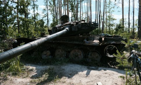 Britų žvalgyba: Rusijos kariuomenė vis dažniau atsisako iniciatyvos fronte