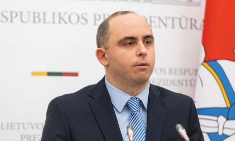 A. Izgorodinas: degalų kainos priklausys nuo padėties pasaulio ekonomikoje, o ne akcizų didinimo