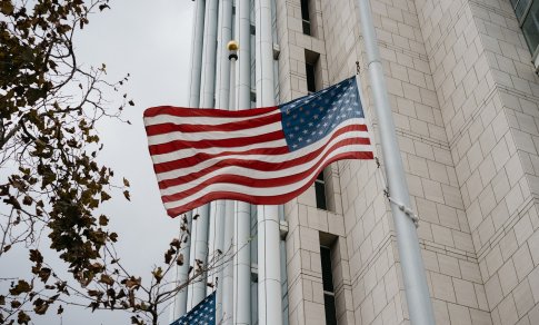 JAV derybos dėl biudžeto: gresia vyriausybės uždarymas, neaiškus pagalbos Ukrainai likimas