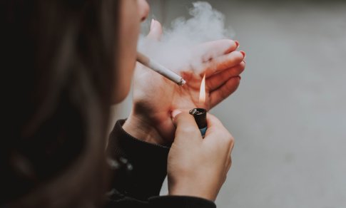 Tabako gaminių kontrabanda: kokie faktoriai ją augina, o kas tėra mitai