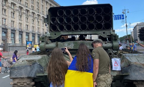 Baltieji rūmai perspėja: iki metų pabaigos pagalba Ukrainai baigsis