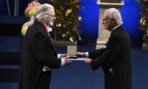 Stokholme ir Osle vykusiose ceremonijose įteiktos Nobelio premijos