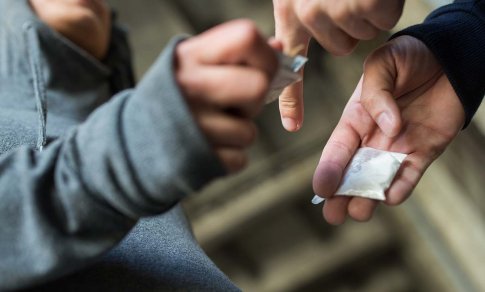 Informaciniai filmai stiprins tėvų žinias, kaip apsaugoti vaikus nuo psichoaktyviųjų medžiagų vartojimo