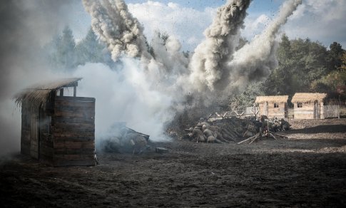 Tarp Indijos ir Pakistano – karinis konfliktas