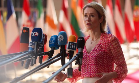K. Kallas: ES nori griežtų JAV veiksmų prieš Rusiją, jei Ukrainoje nebus paliaubų