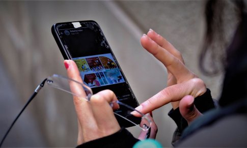Neapgalvoti socialinių tinklų įrašai – skaudžios pasekmės ateityje