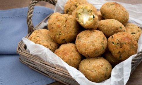 Vegetariškas užkandis: bolivinės balandos ir sūrio kąsneliai (video)