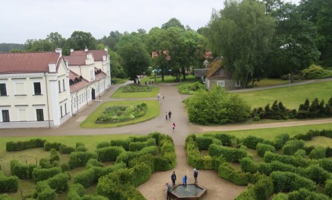 Naujam gyvenimui prikeltas Kairėnų dvaras – traukos centras