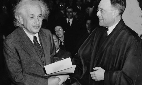 Vokietijoje išleidžiama paskutiniųjų pokalbių su A. Einsteinu knyga