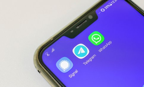 Ar daugiau ryšio padalų telefone reiškia greitą internetą?