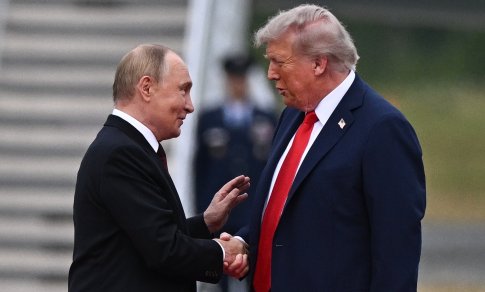 Baltieji rūmai: V. Putinas pažadėjo susitikti su V. Zelenskiu
