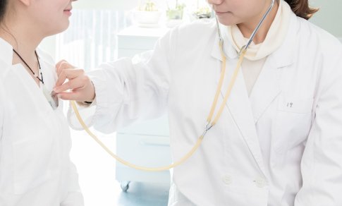 Valstybė plečia finansuojamas medicinos studijų vietas