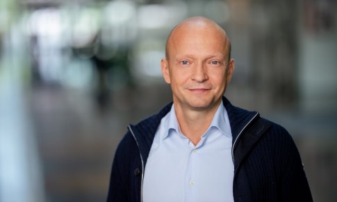 Nerijus Mačiulis. Kylanti karo kaina