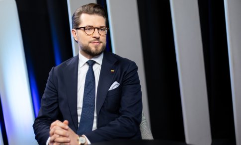 Savickas: Skvernelis turėtų atsisakyti teisinės neliečiamybės