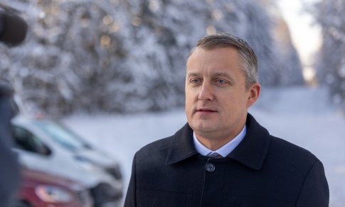 Ministras vilčių suvaldyti kuro kainų krizę neturi: stabilizacija rinkose įmanoma nebent metų pabaigoje