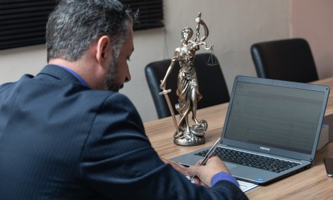 Garsiausios ir skandalingiausios korupcijos bylos Lietuvoje: kaip už 3 mln. kyšį „atgailauta“ vos pusmetį