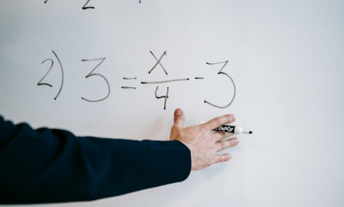 Kodėl dalis nemėgsta matematikos – ir ar tikrai?