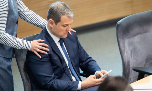 Seimas panaikino Palucko teisinę neliečiamybę