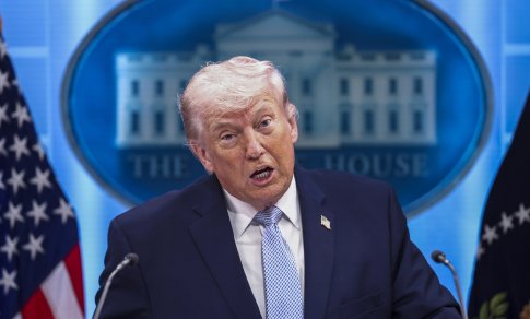 Trumpo siūlomas „Auksinis kupolas“ gali kainuoti virš trilijono dolerių